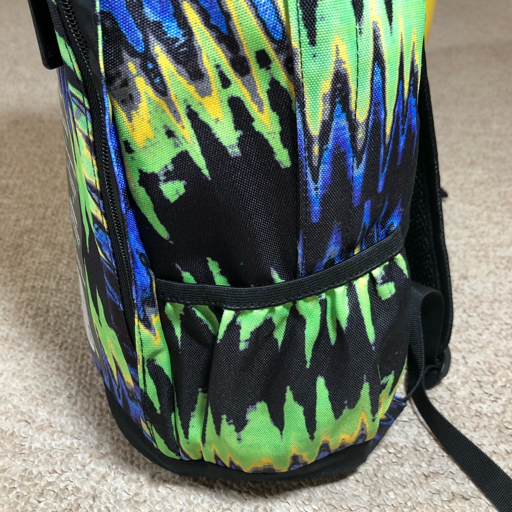 ‼️PRICE DROP‼️ NWT NEFF multicolor backpack. - Picture 10 of 12